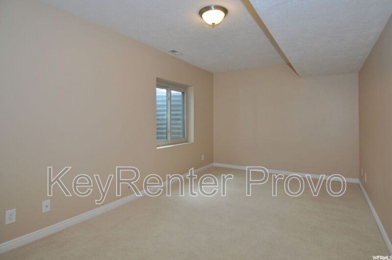 3891 E Cunninghill Dr - Photo 5 of 13