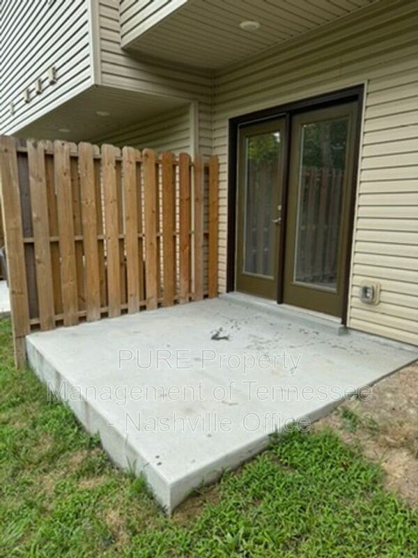 2402 Danilynn Dr - Photo 4 of 11