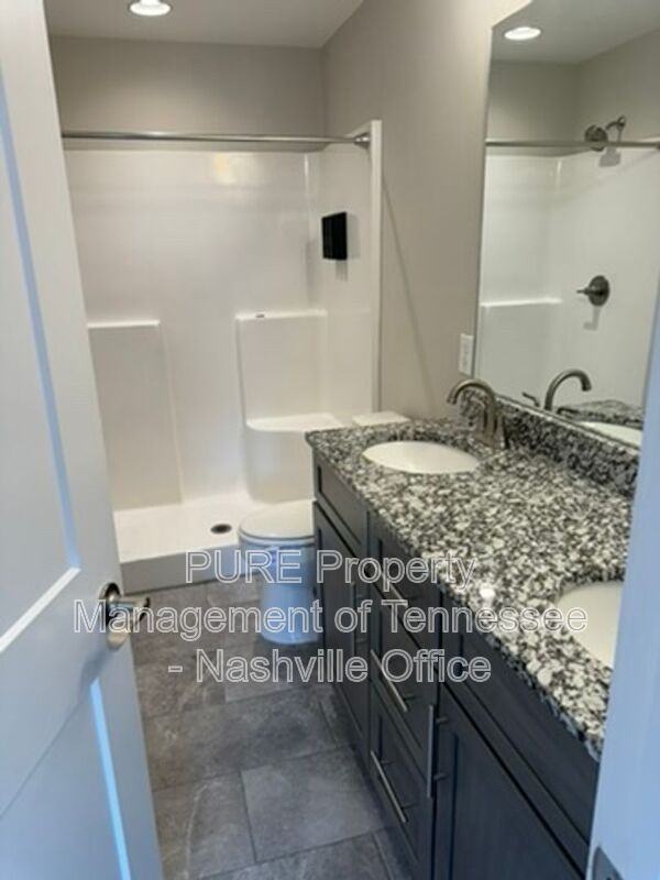 2402 Danilynn Dr - Photo 7 of 11