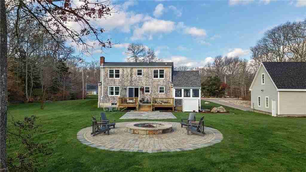 140 Long Hwy - Photo 3 of 23