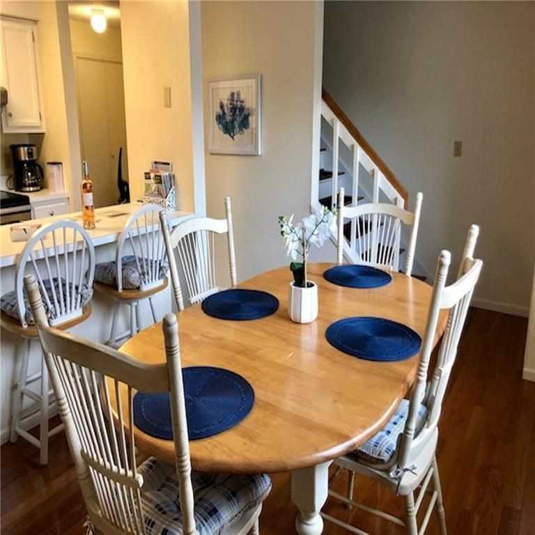 226 Goddard Row - Photo 4 of 18