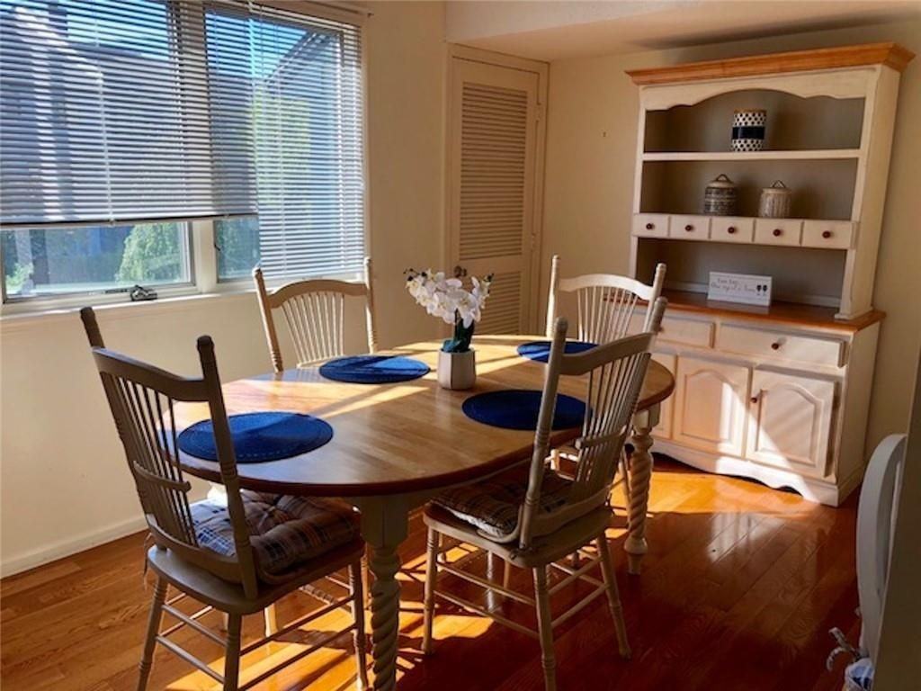 226 Goddard Row - Photo 6 of 18