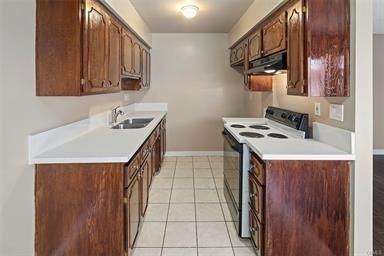 335 Cedar Ave ##310 - Photo 3 of 10