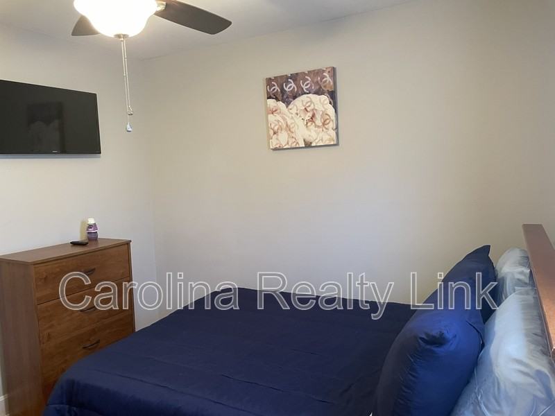 Weststone Dr #1 - Photo 2 of 11