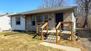 featured image of 3631 N Dequincy St