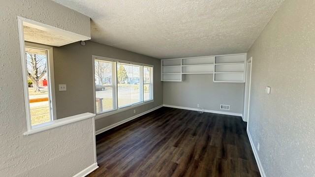 3631 N Dequincy St - Photo 3 of 14