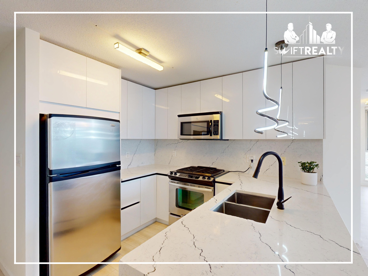 2102-9888 Cameron St - Photo 7 of 19