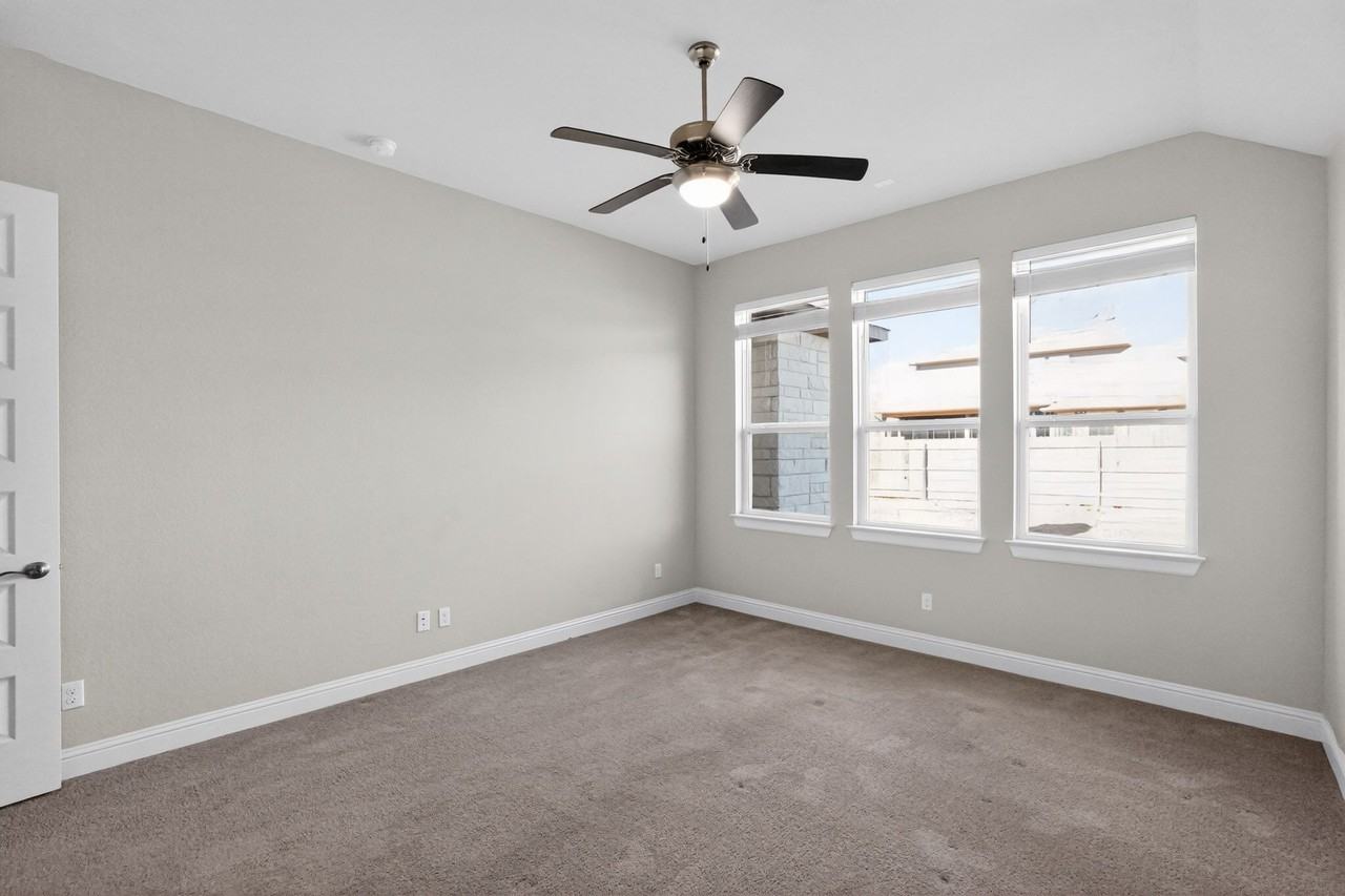 17216 Borromeo Ave - Photo 6 of 17