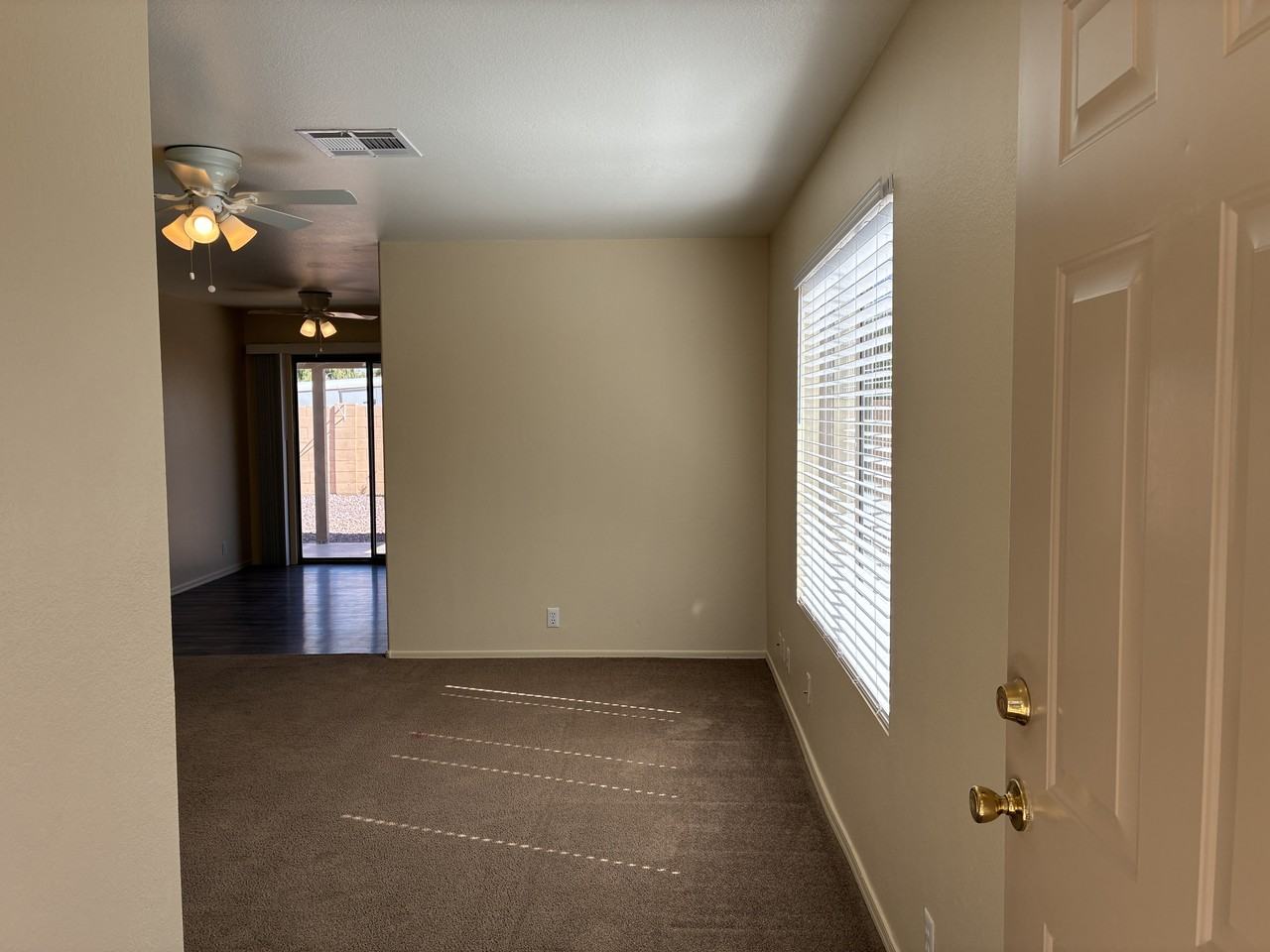 16545 N 157th Ave - Photo 4 of 30