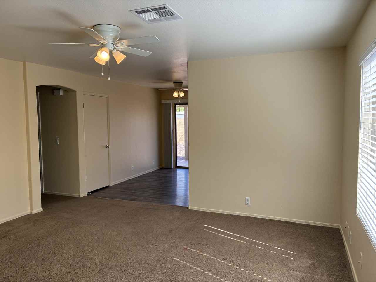 16545 N 157th Ave - Photo 5 of 30