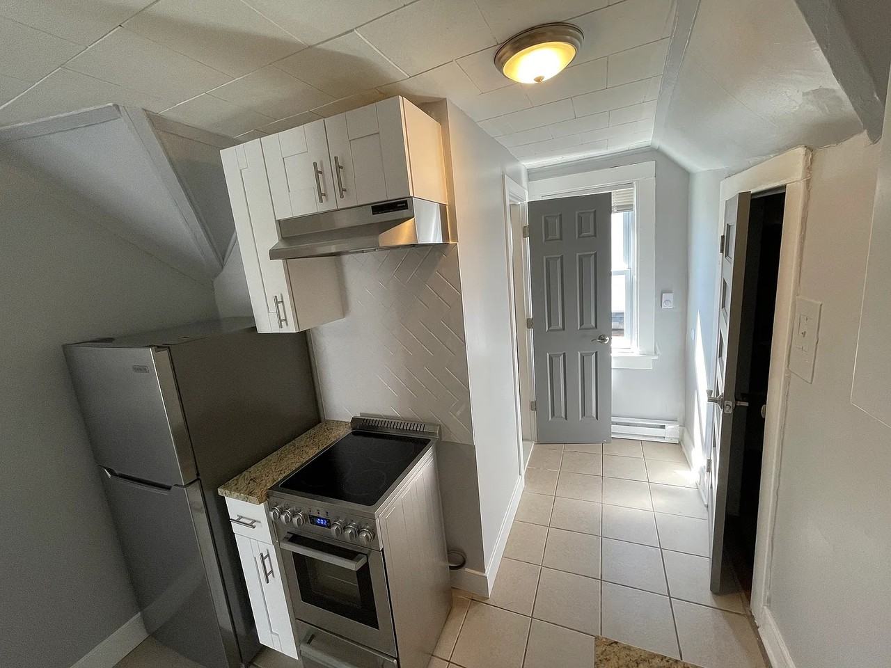 217 N Center St - Photo 3 of 7