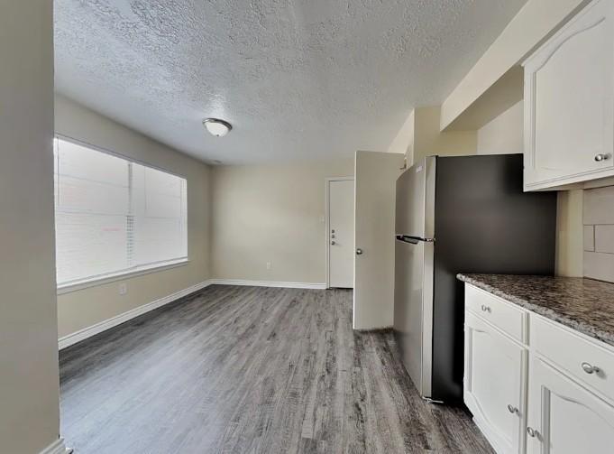 14236 Montaigne Dr #KB - Photo 4 of 11