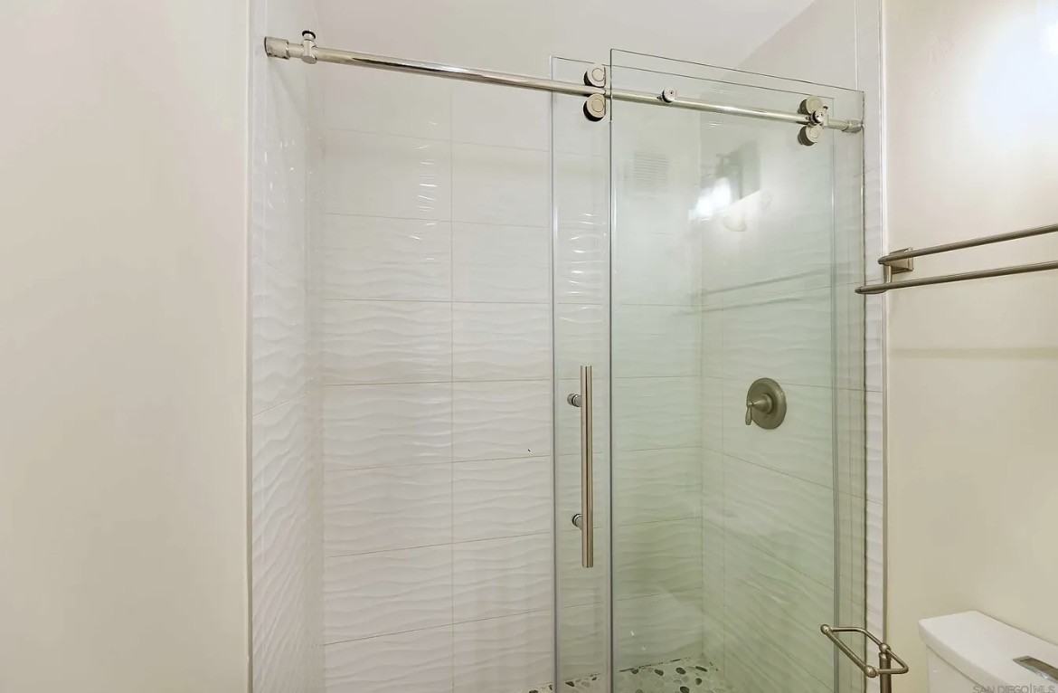 4600 Lamont St #102 - Photo 6 of 10