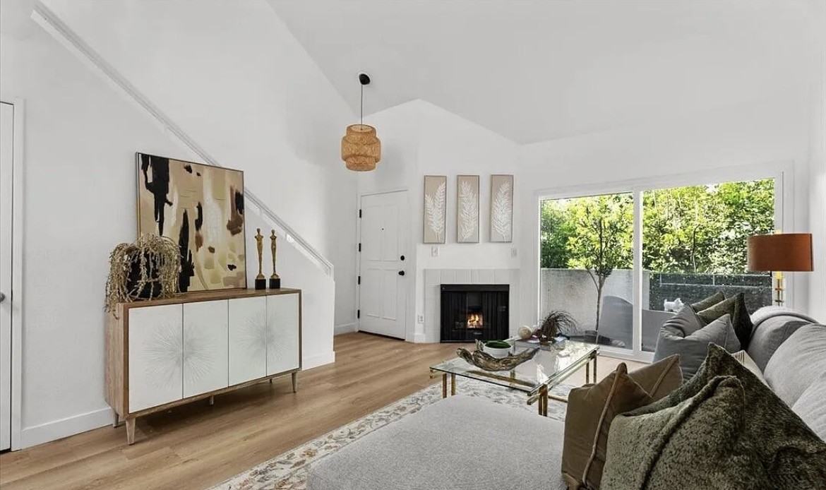 432 E Spruce Ave #85 - Photo 3 of 10