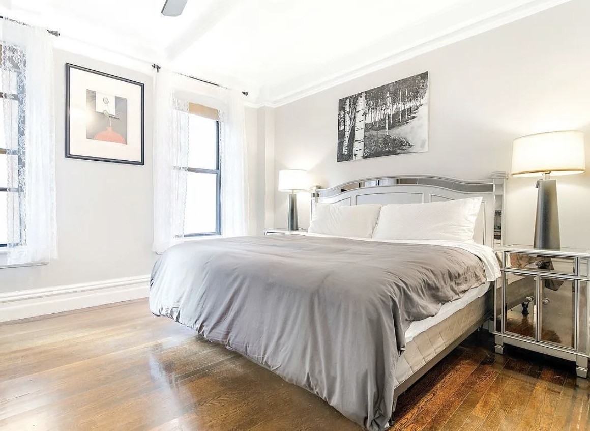 146 E 49th St #9C - Photo 5 of 10