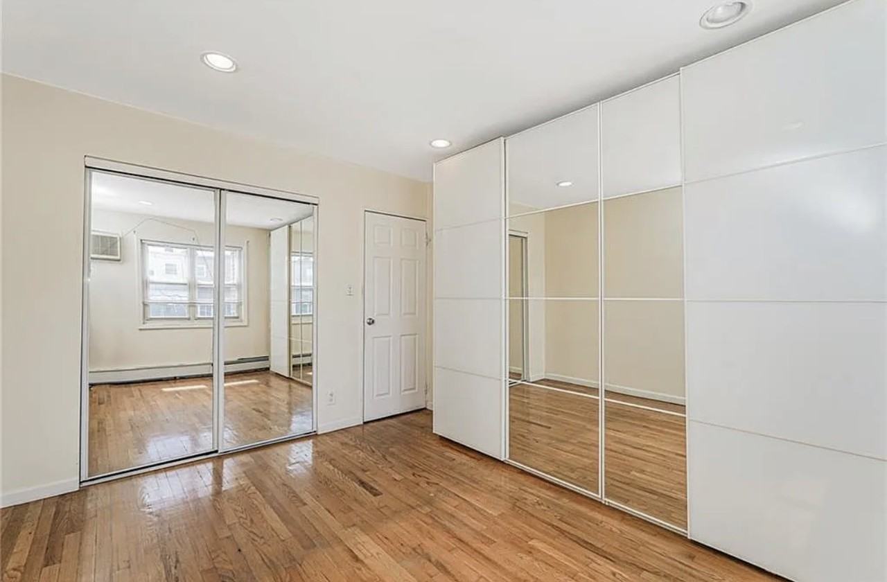 263 Bay 19th St #B - Photo 2 of 8