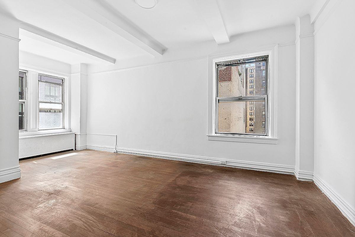 250 W 94th St #8J - Photo 6 of 18