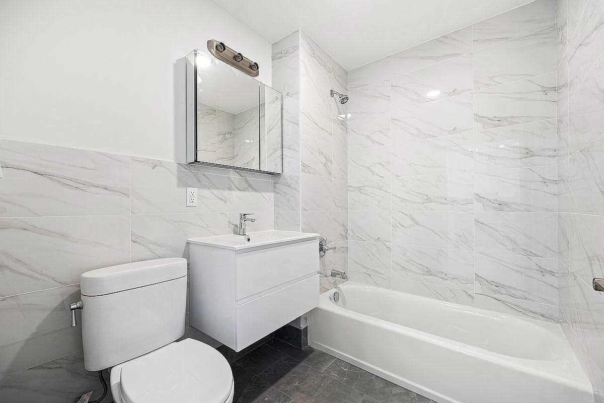 2929 Brighton 5th St #4C - Photo 5 of 8