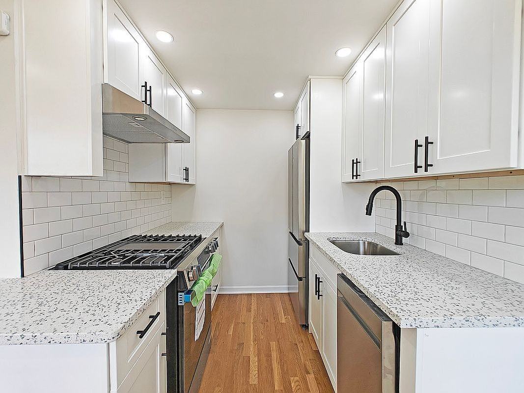 6619 Park Dr E #A - Photo 3 of 8