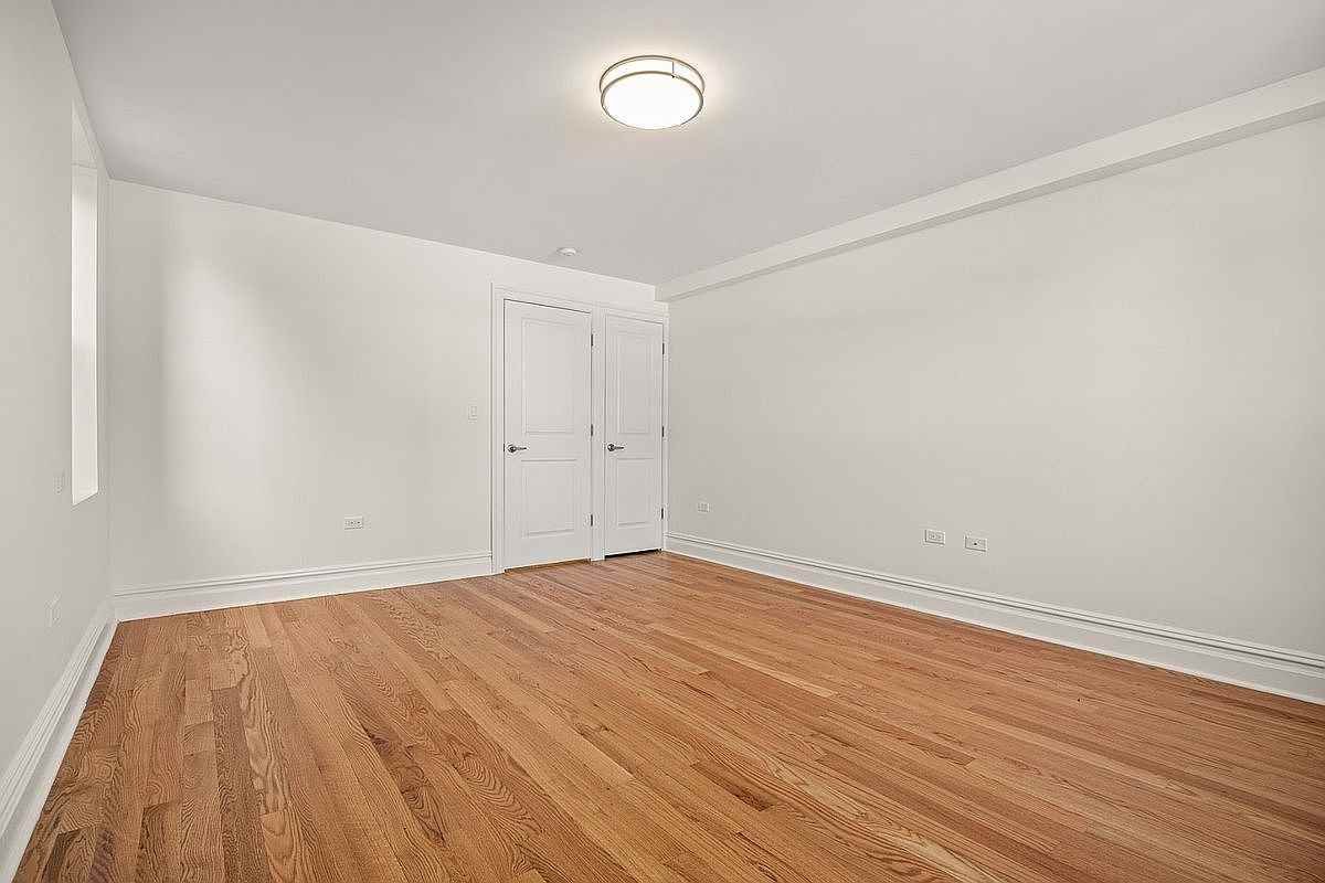 9725 64th Ave #C5 - Photo 7 of 10