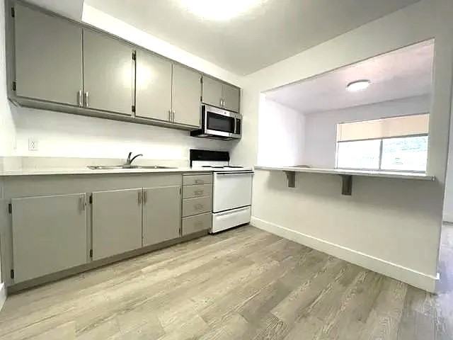 1790 W Harding Ave - Photo 6 of 7