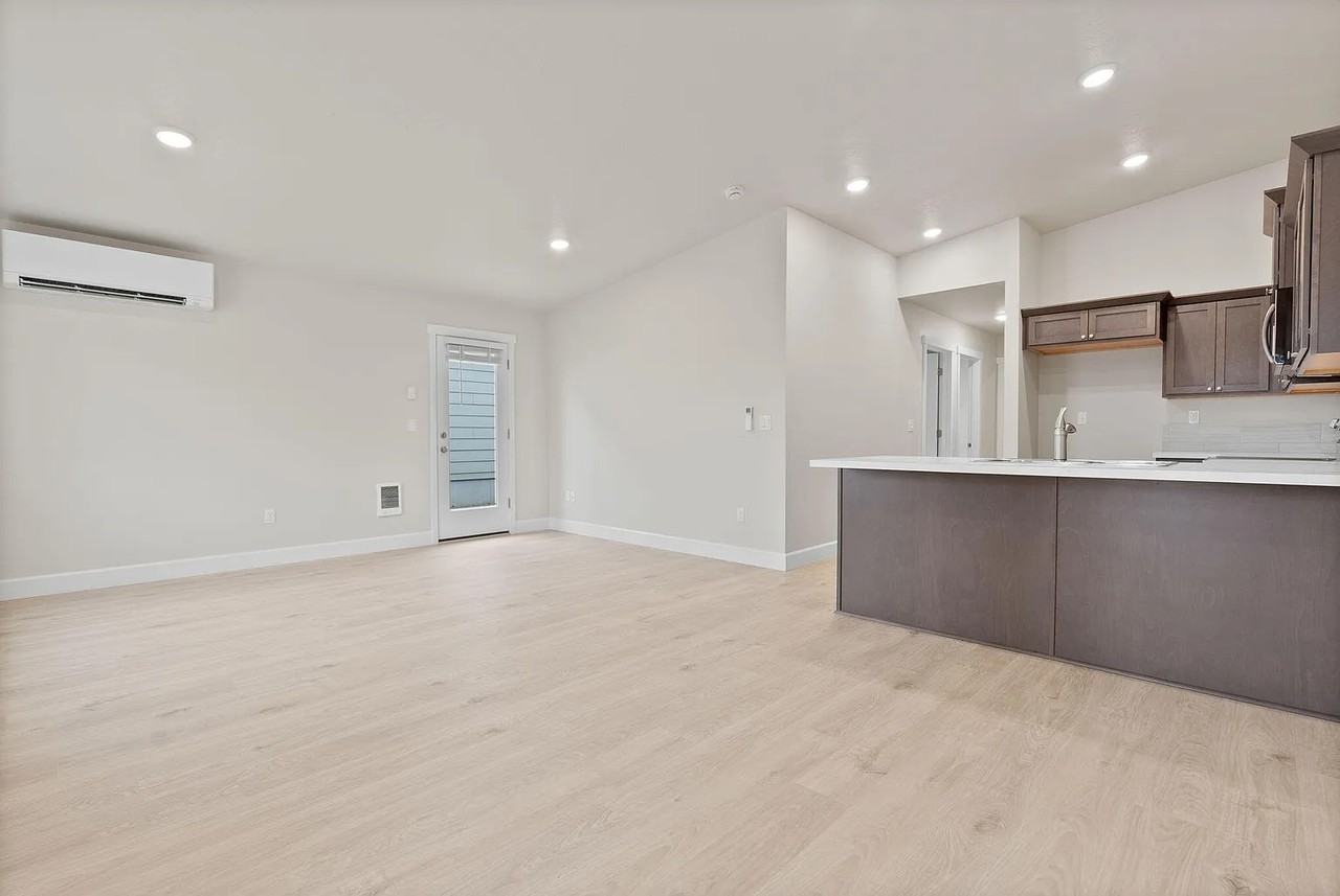 4058 Sw Obsidian Pl #190 - Photo 4 of 18