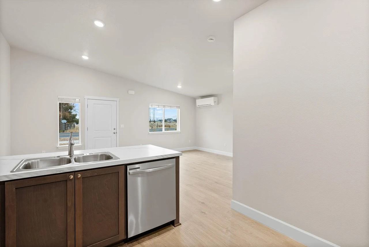 4058 Sw Obsidian Pl #190 - Photo 7 of 18