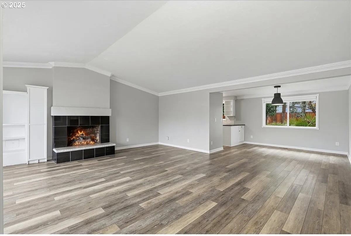 1371 Ne Barnes Ct - Photo 5 of 23