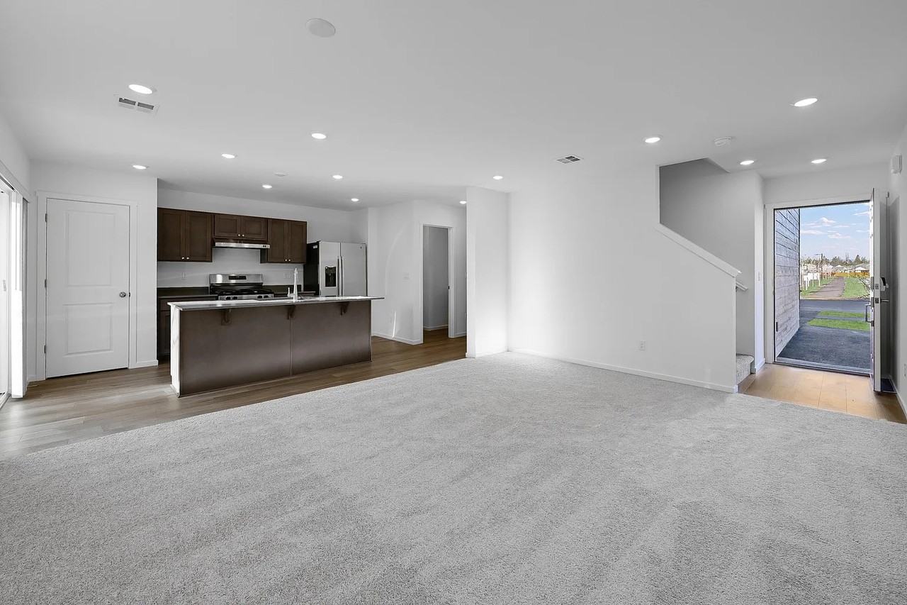 51738 Jubilee Pine Dr - Photo 4 of 15