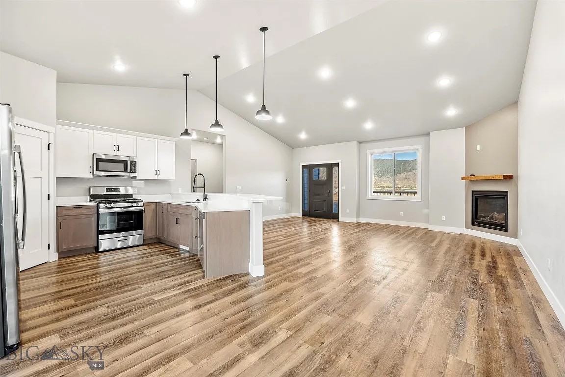 3849 S Arizona St - Photo 5 of 18