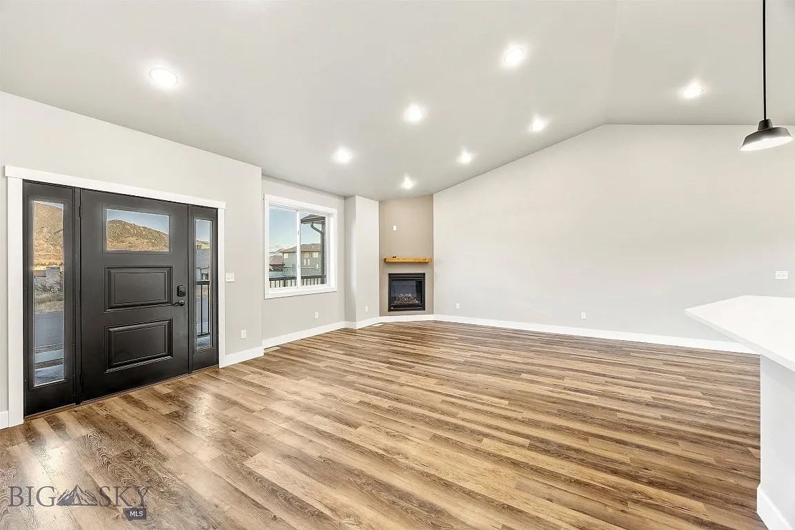 3849 S Arizona St - Photo 6 of 18