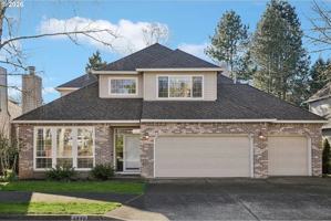 featured image of 4716 Avery Ln