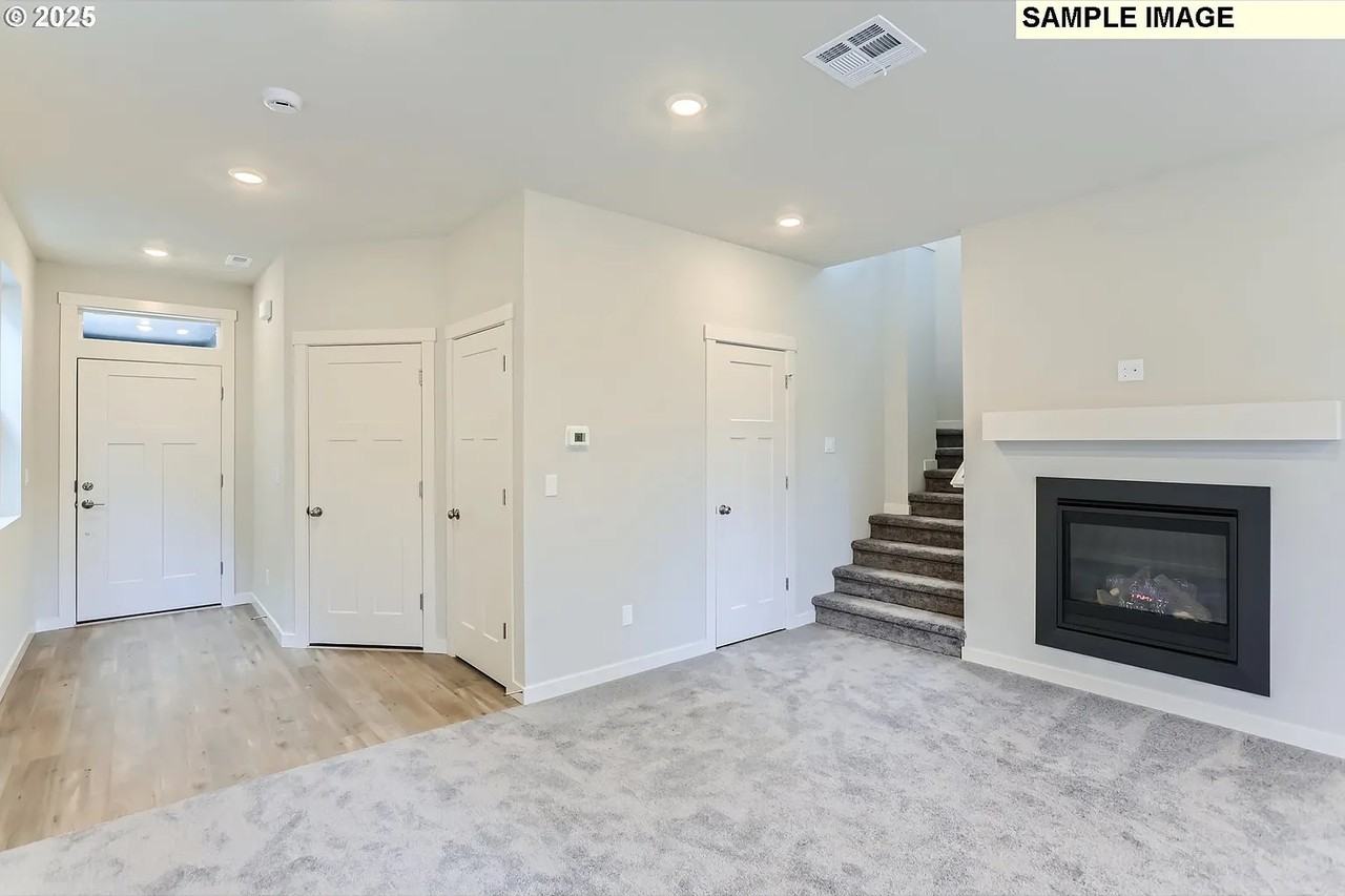 8990 Sw Vermillion Dr - Photo 4 of 11