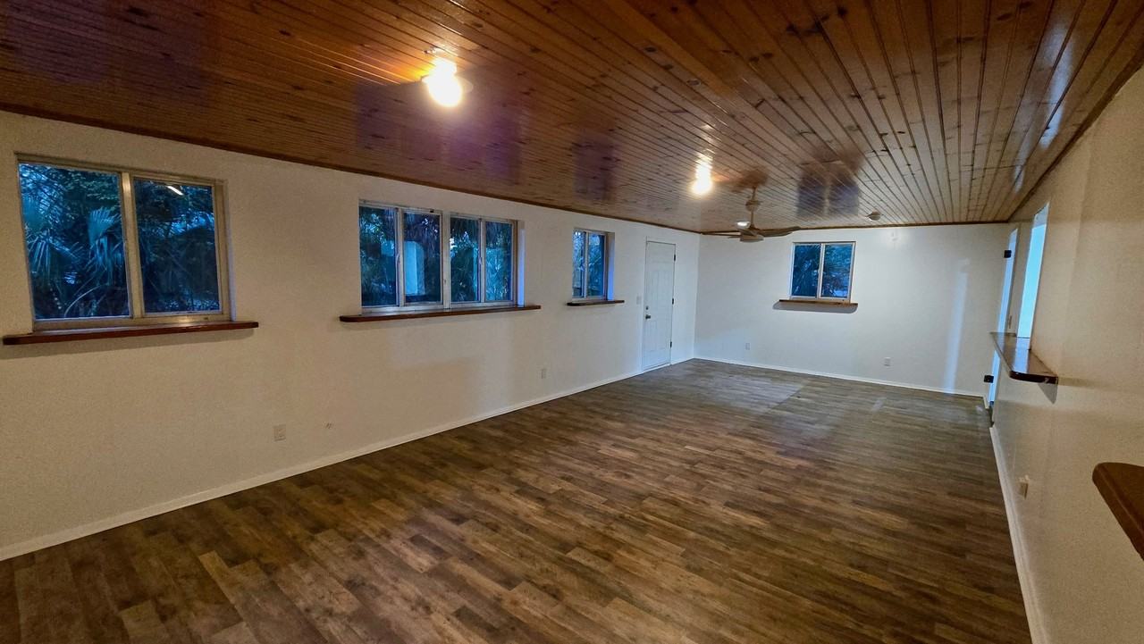 512 Sandra Ave #NA - Photo 3 of 17