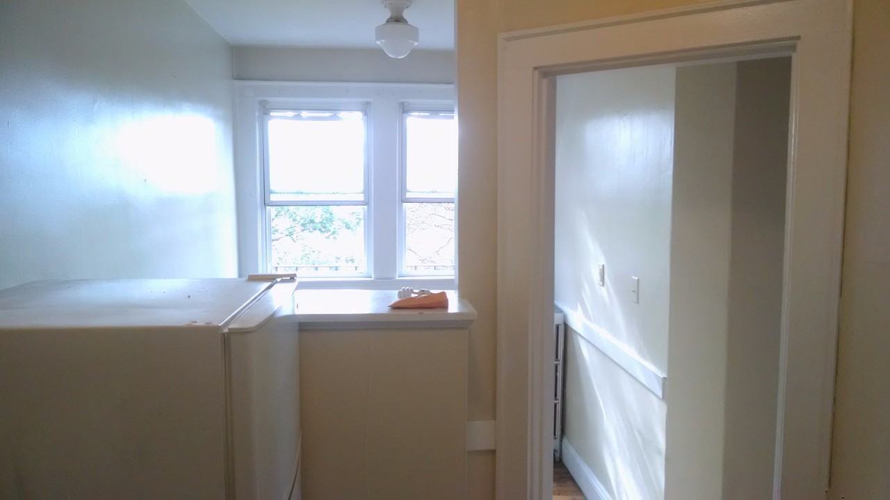 Cogswell Ave #21 - Photo 4 of 25