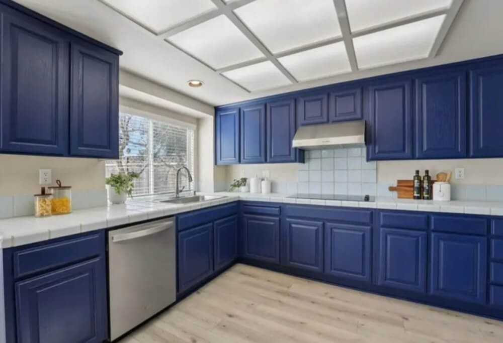 1243 Cardona Way #NA - Photo 2 of 7