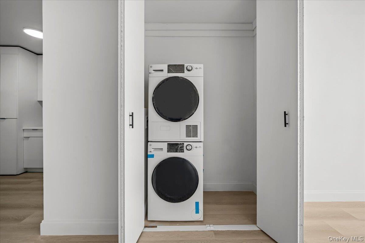 5700 Arlington Ave #5K - Photo 3 of 9