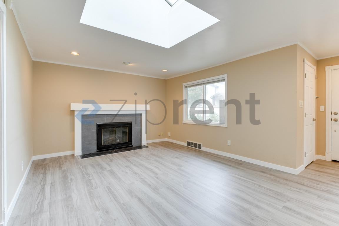 3733 88th Ave Se #A - Photo 4 of 29