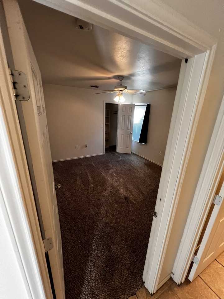 516 N Chicago Ave #B - Photo 6 of 14