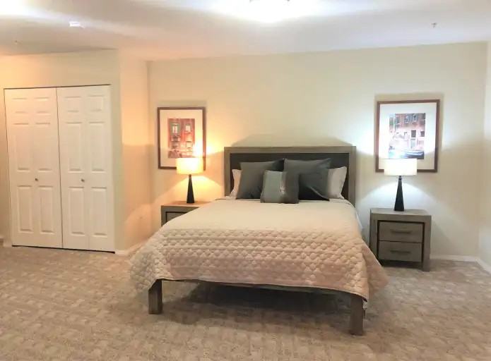 20303 Douglas Cres - Photo 4 of 6