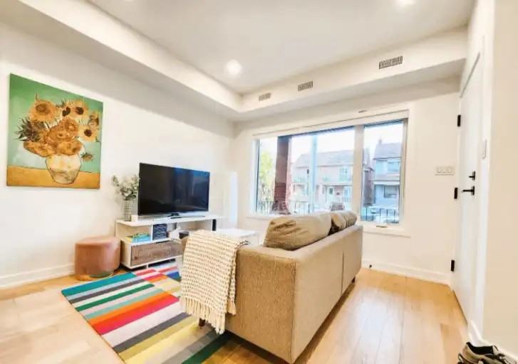 106 Lappin Ave - Photo 2 of 6