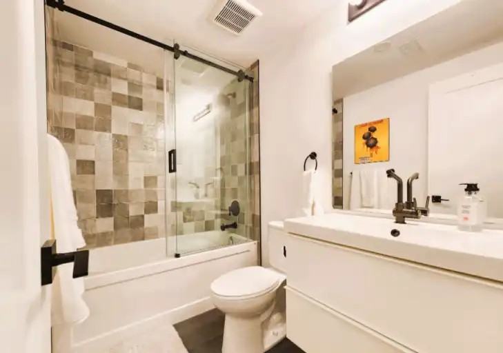 106 Lappin Ave - Photo 5 of 6