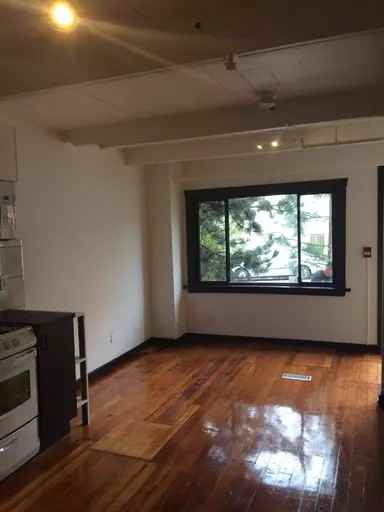 806 Dunlevy Ave - Photo 2 of 9