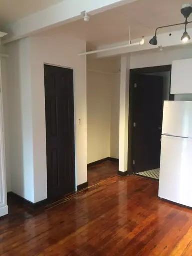 806 Dunlevy Ave - Photo 3 of 9