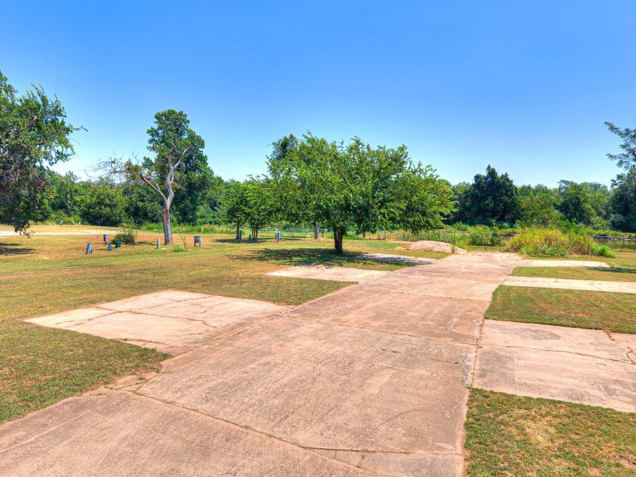 801 North Leo Street - Photo 6 of 25