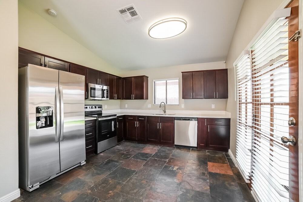 11345 W Loma Blanca Dr - Photo 6 of 16