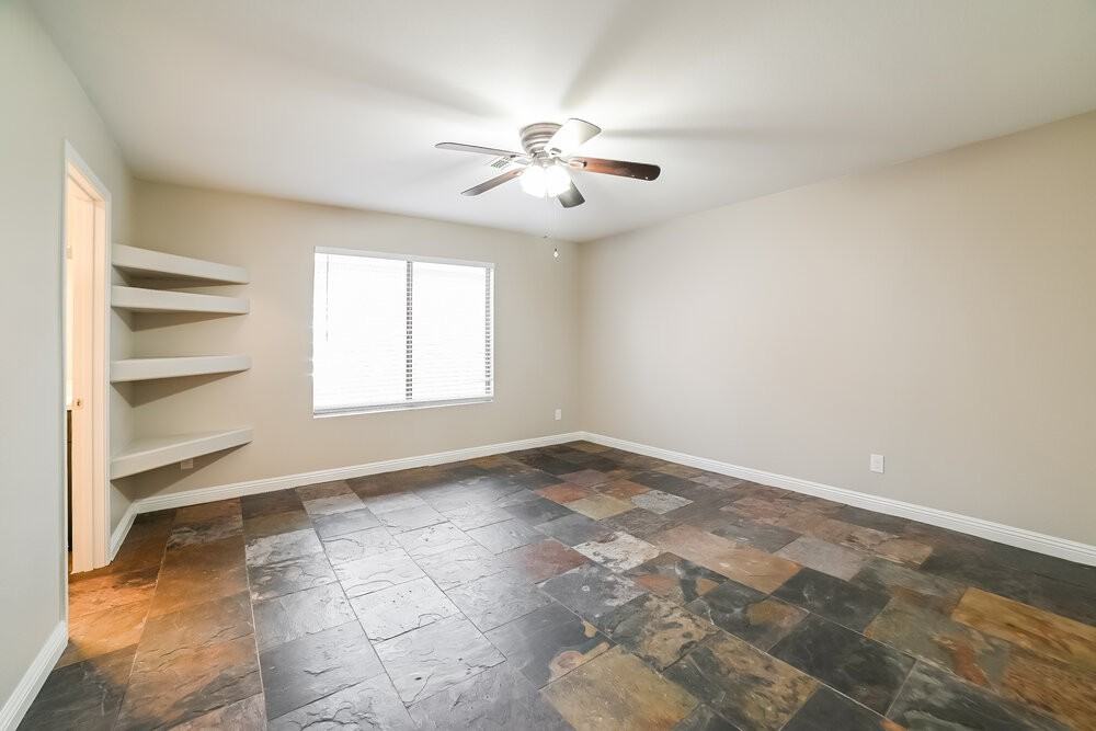 11345 W Loma Blanca Dr - Photo 7 of 16