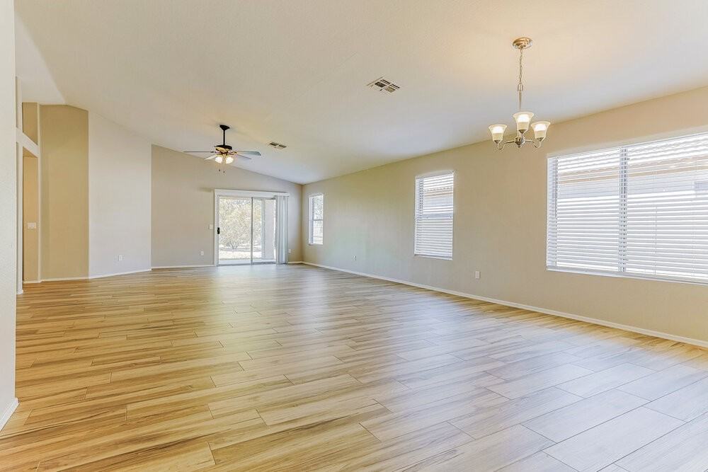 510 N Danyell Dr - Photo 3 of 16