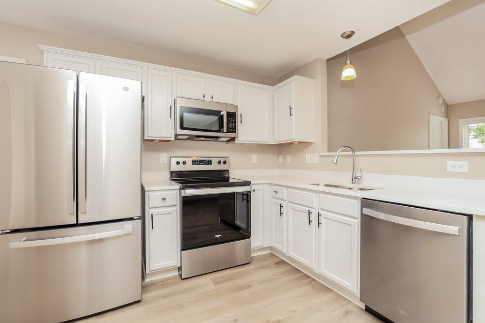 3012 Deer Trail Dr - Photo 7 of 16