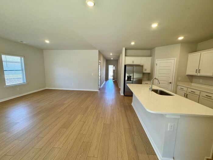 14557 Mountain Stream Dr - Photo 5 of 25